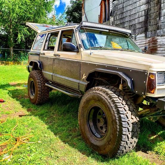 Jeep Cherokee XJ Fender Flares